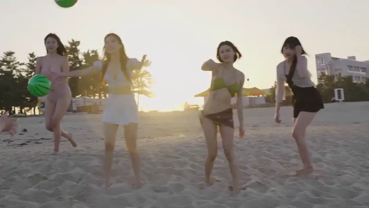  阿西, 美女室友竟然...？